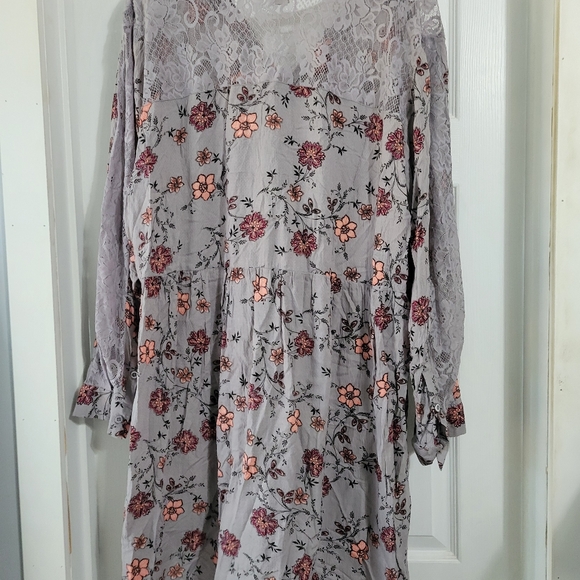Torrid Long Sleeve Blouse - Picture 2 of 3
